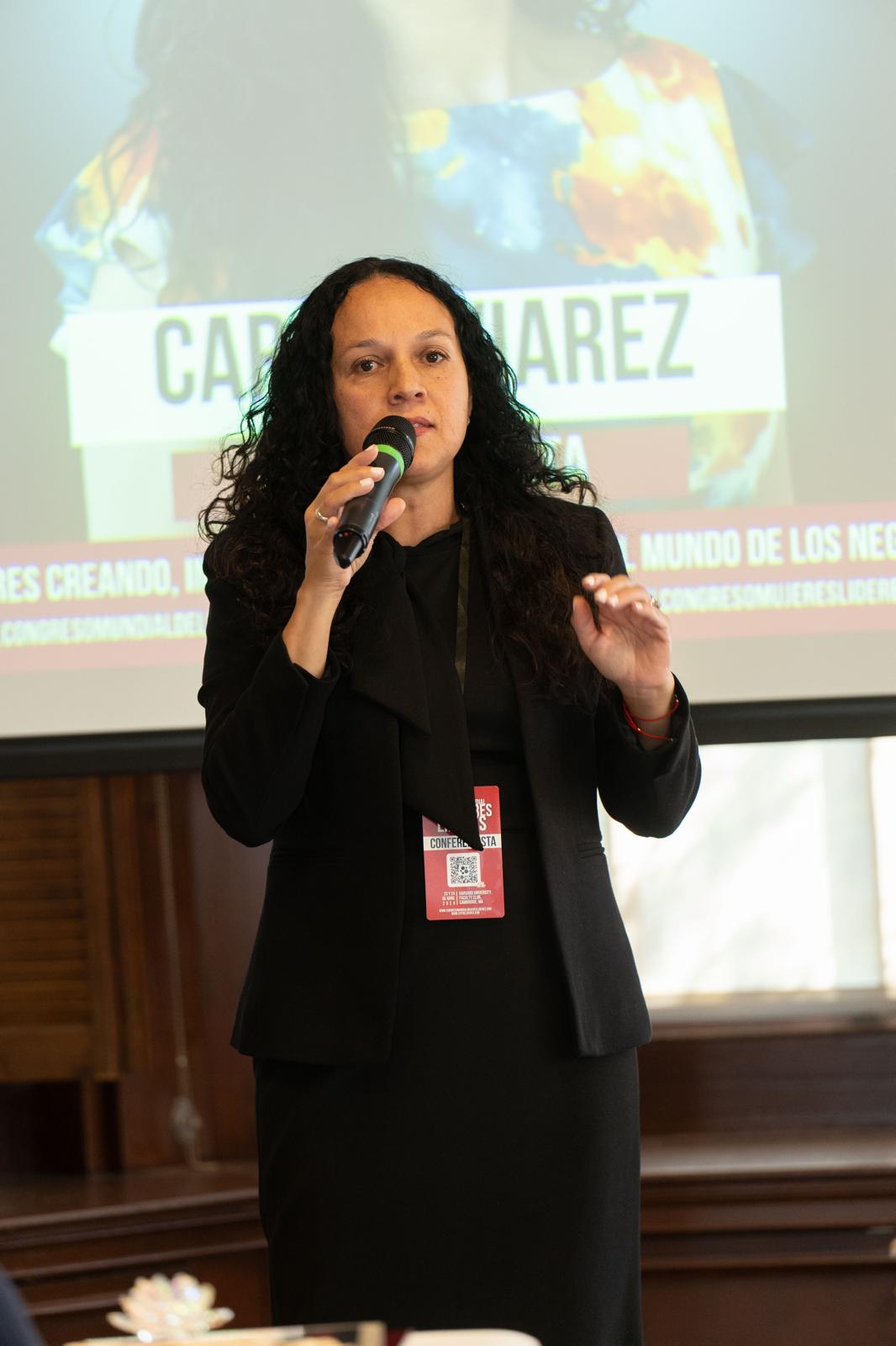 Caro Alviarez — Consultora y Conferencista Internacional